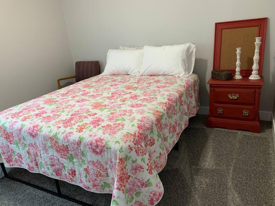 Rooms With A Mountain View Pleasant Grove 외부 사진